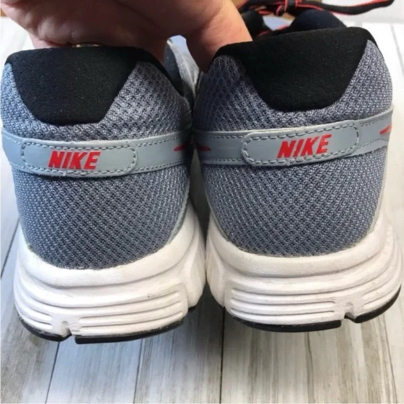 Nike Running Shoes 10 - Picture 6 of 8